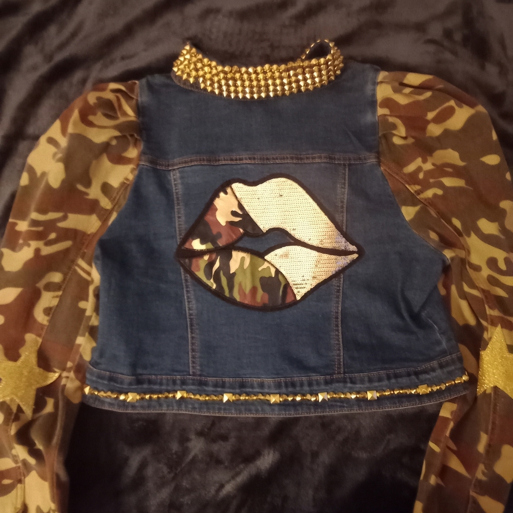 Jean jacket - Picture 6 of 6